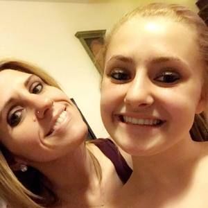 Meet your Posher, Hailey